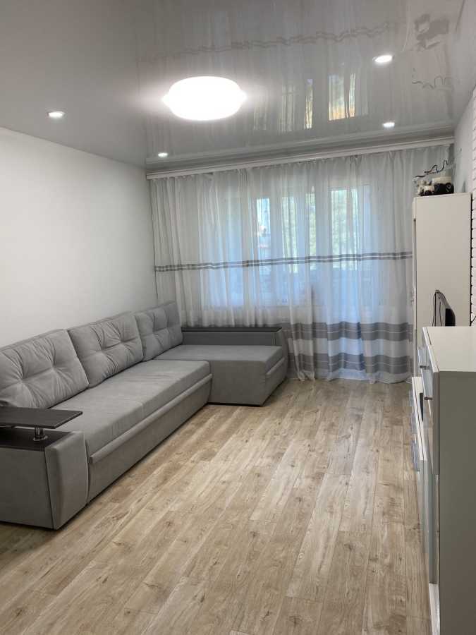 Оренда 2-кімнатної квартири 45 м², Військова вул., 161