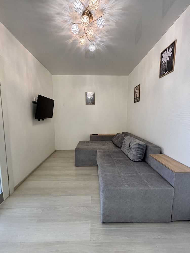 Продаж 1-кімнатної квартири 39 м², Боголюбова вул.