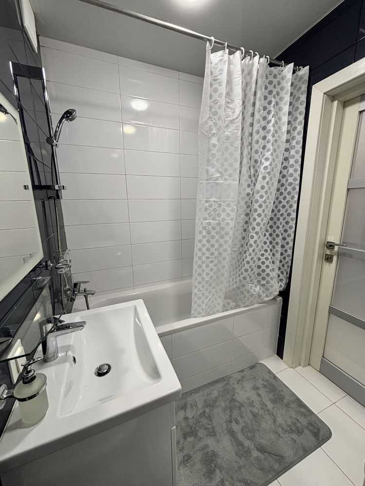 Продаж 1-кімнатної квартири 39 м², Боголюбова вул.