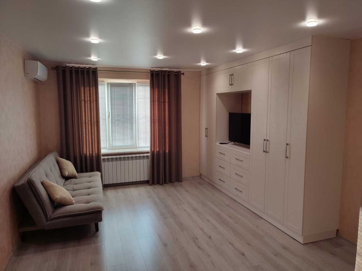 Оренда 1-кімнатної квартири 42 м², Симона Петлюри вул., 36