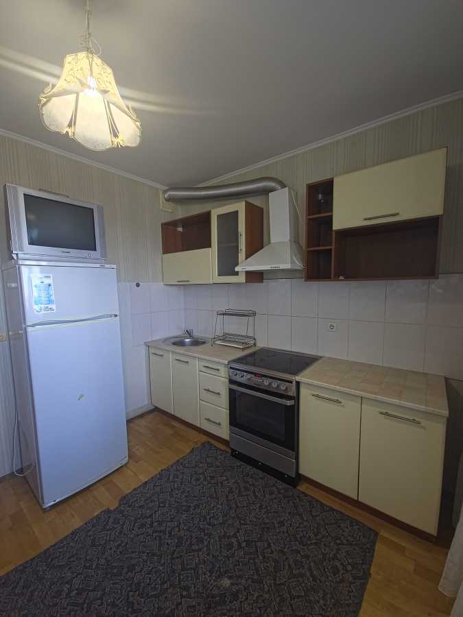 Аренда 1-комнатной квартиры 43 м², Радужная ул., 59Б