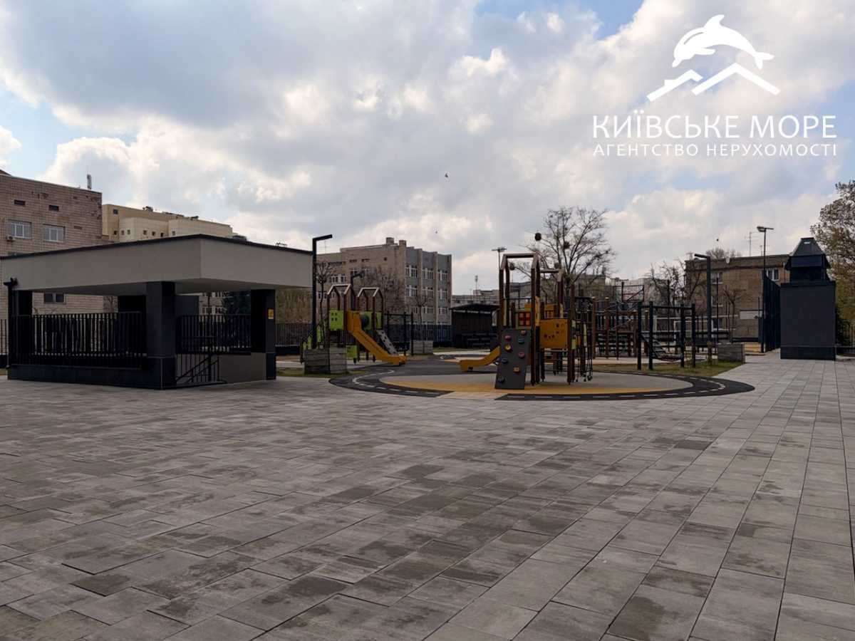 Продажа 1-комнатной квартиры 37 м², Михаила Донца ул., Ломоносова, 28