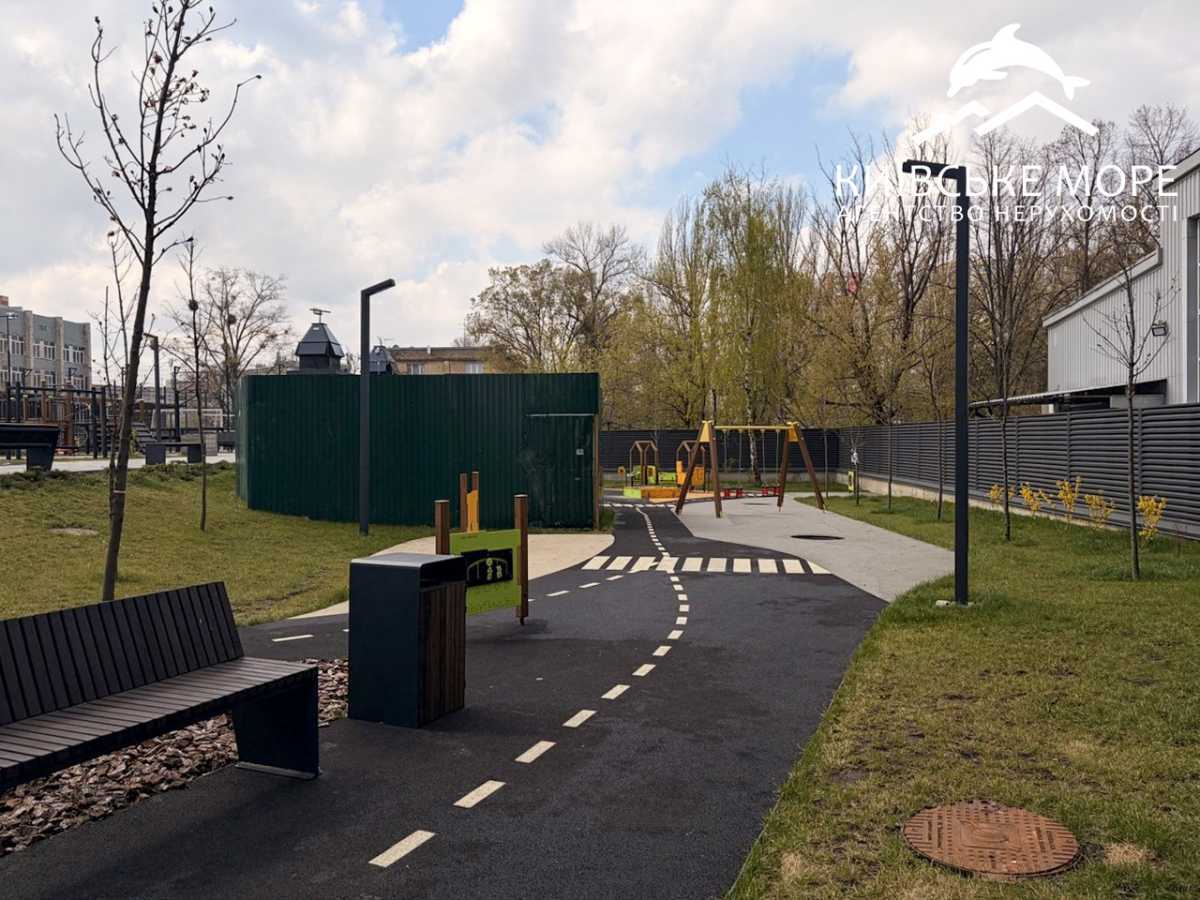 Продажа 1-комнатной квартиры 37 м², Михаила Донца ул., Ломоносова, 28