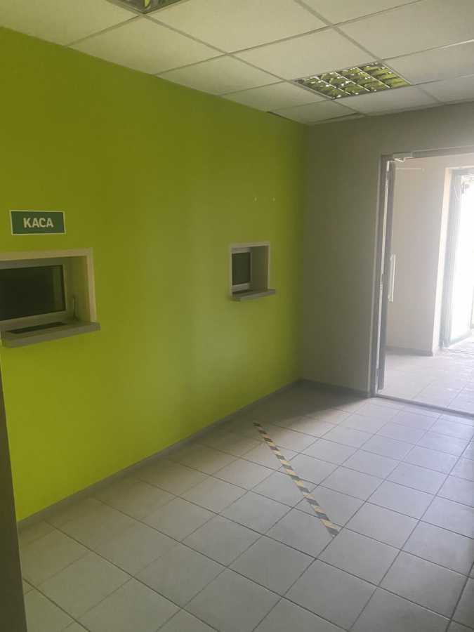 Продаж офісу 106.7 м², 40-річчя Перемоги вул., 13