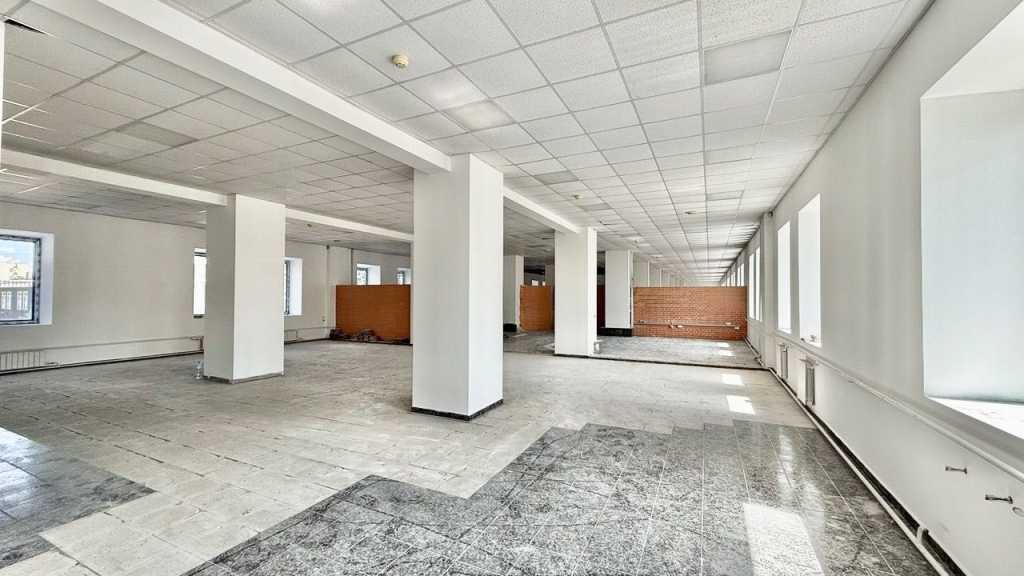 Оренда офісу 734.3 м², Куренівська вул., 5/7