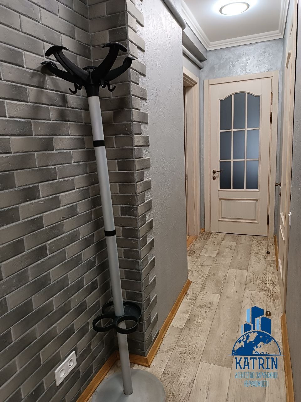 Оренда 3-кімнатної квартири 64 м², Юрія Савченка вул.