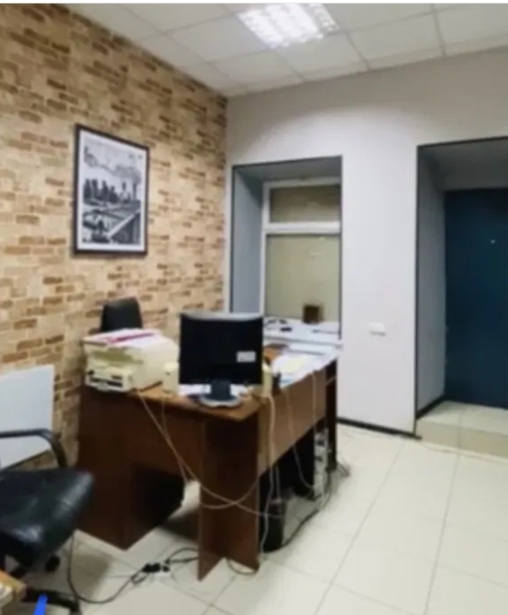 Оренда офісу 38 м², Кузнечная вул.