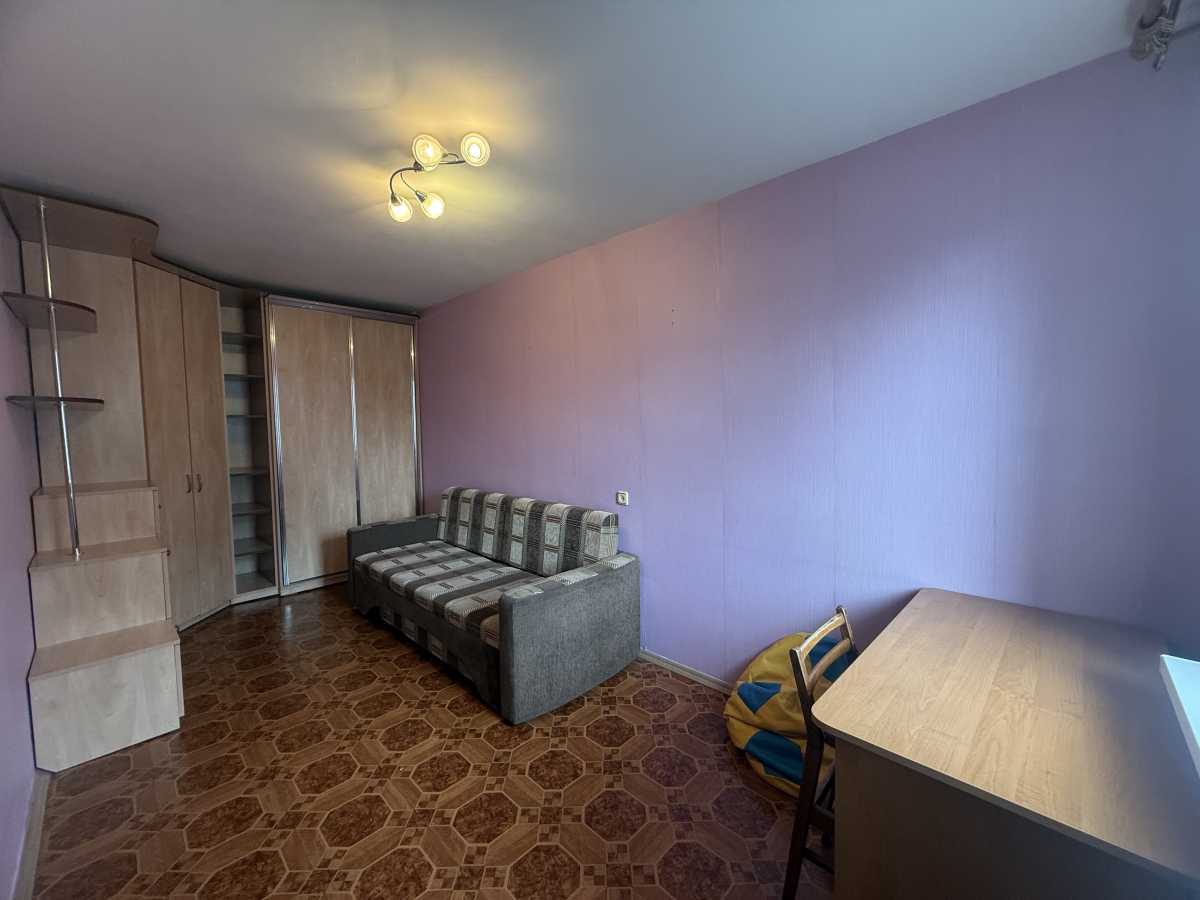 Продаж 2-кімнатної квартири 45.44 м², Любомира Гузара просп., 8