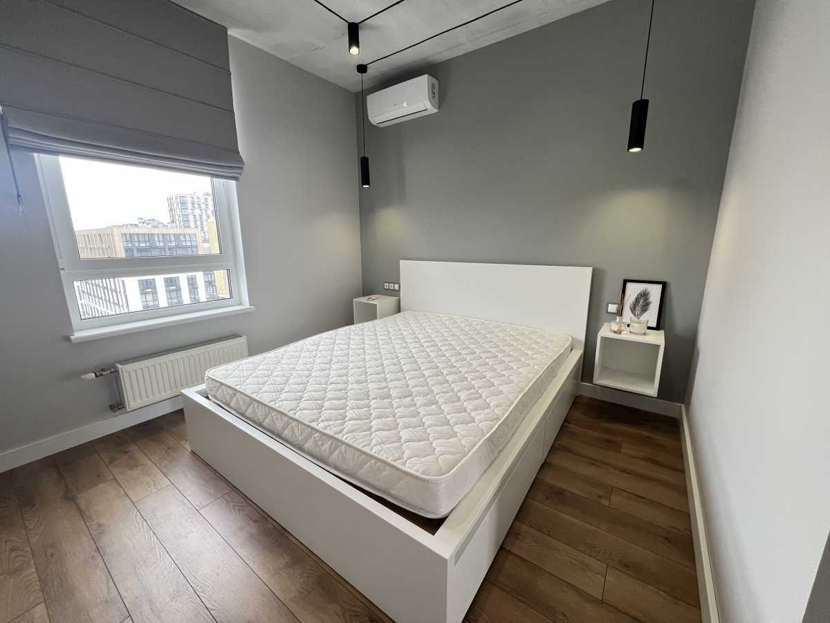 Аренда 1-комнатной квартиры 56 м², Салютная ул., 2