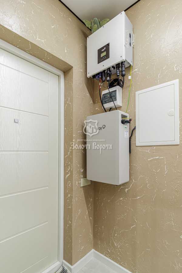 Продаж 3-кімнатної квартири 98 м², Боголюбова вул., 21