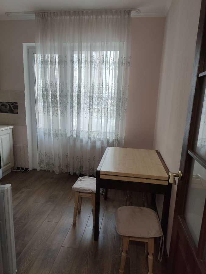 Аренда 1-комнатной квартиры 40 м², Бориса Гмыри ул., 14 (ЖД ГАЛИЦКИЙ)