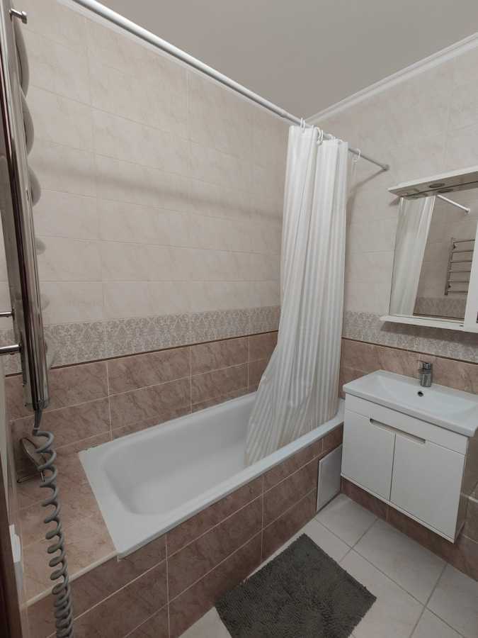 Аренда 1-комнатной квартиры 40 м², Бориса Гмыри ул., 14 (ЖД ГАЛИЦКИЙ)