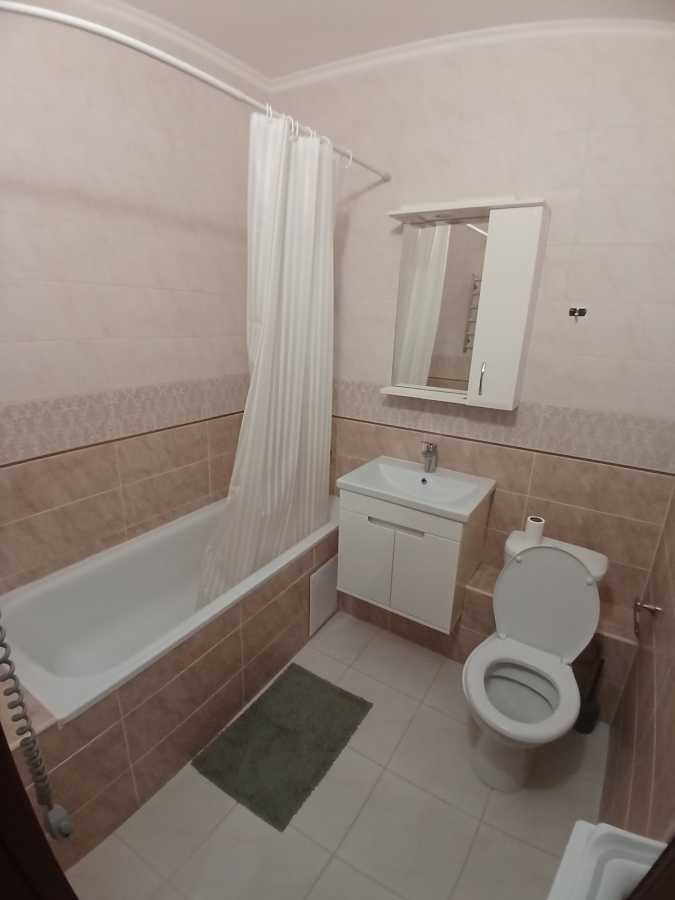 Аренда 1-комнатной квартиры 40 м², Бориса Гмыри ул., 14 (ЖД ГАЛИЦКИЙ)