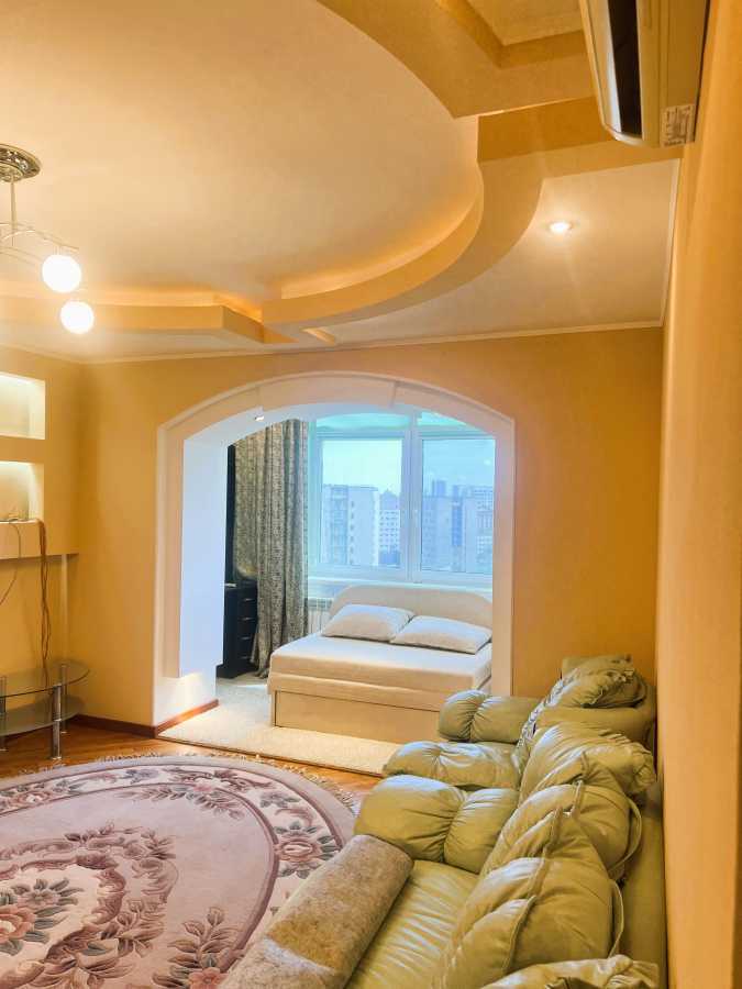 Аренда 3-комнатной квартиры 130 м², Борщаговская ул., 143Б
