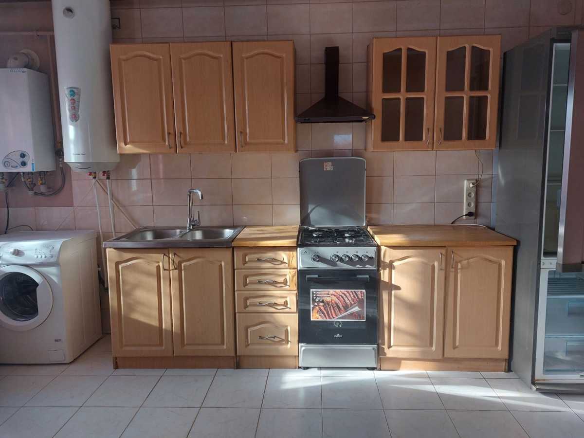 Аренда дома 70 м², Чайкиной Лизы ул., Гинзбург