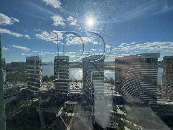 Продажа 2-комнатной квартиры 75 м², Причальная ул., 8