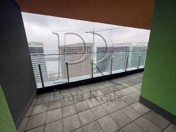 Продажа 3-комнатной квартиры 91 м², Причальная ул., 8