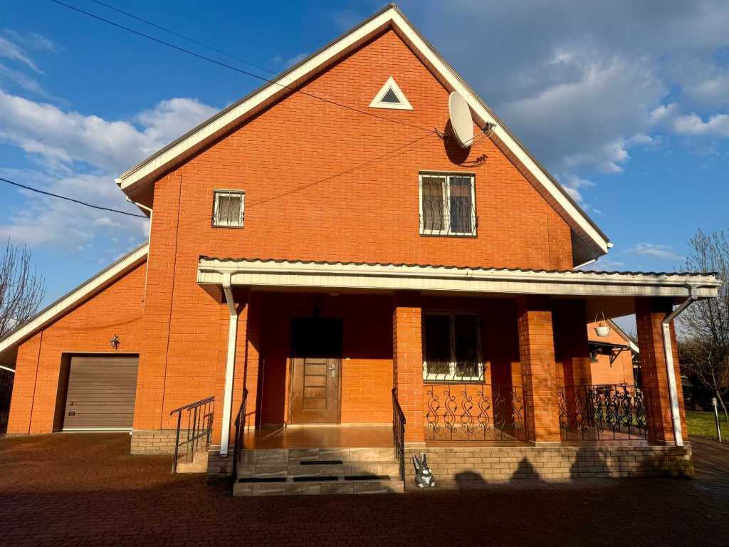 Оренда 4-кімнатної квартири 187 м², Леси Украинки