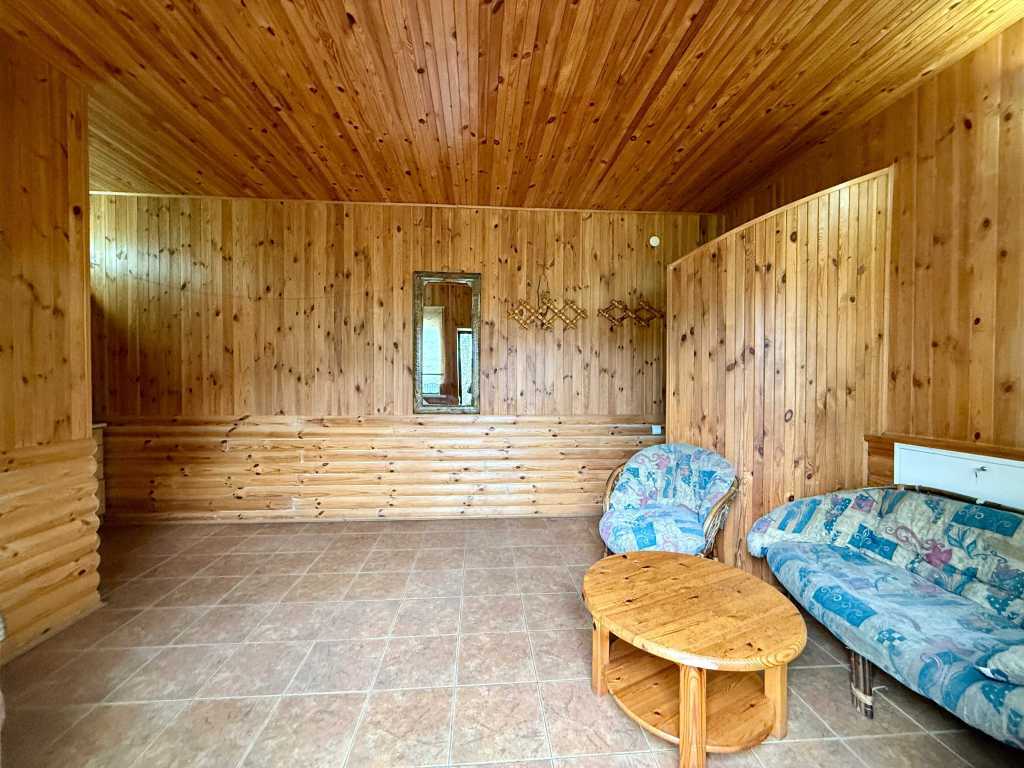 Оренда 4-кімнатної квартири 187 м², Леси Украинки