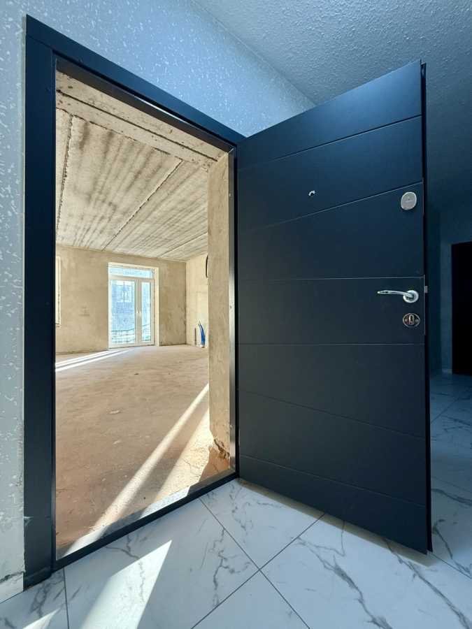 Продаж 1-кімнатної квартири 35 м², Святопетрівського, 34