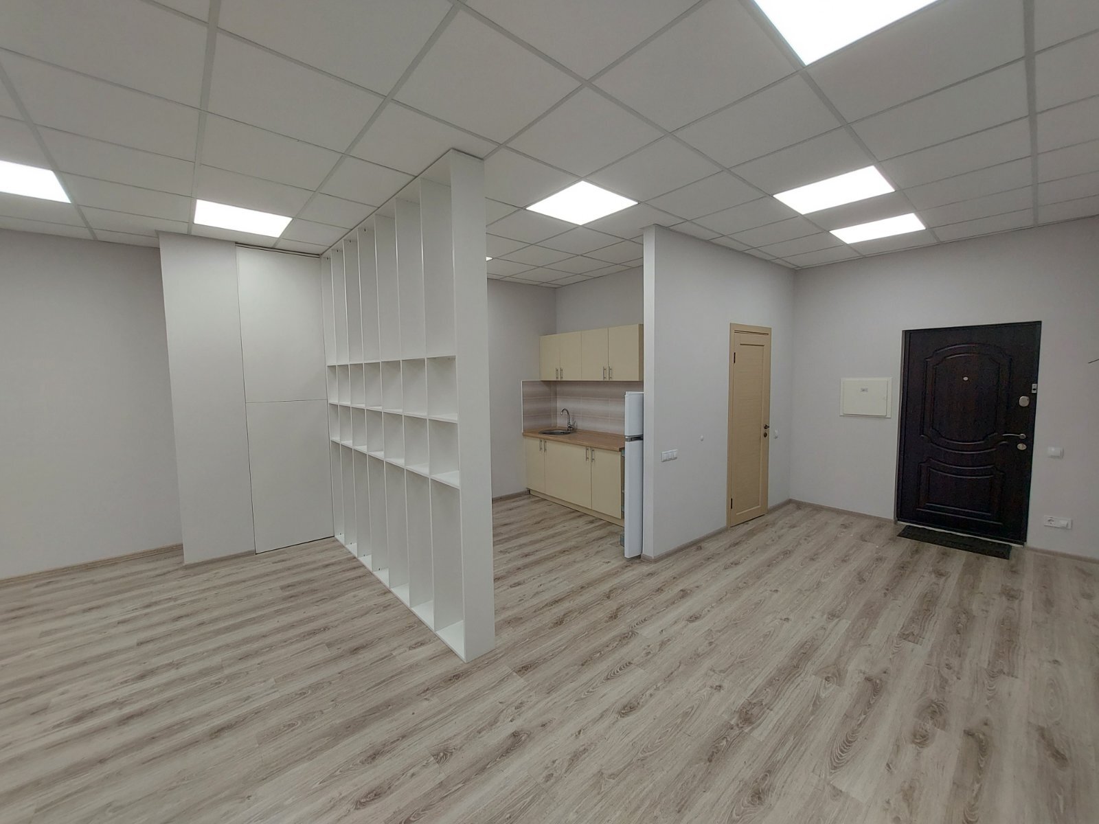 Оренда офісу 93 м², Костянтинівська вул., 75