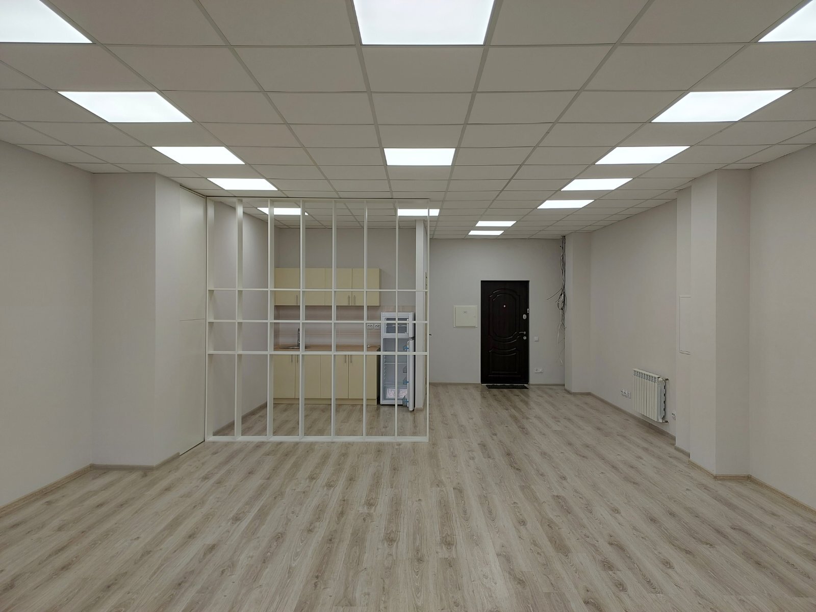 Оренда офісу 93 м², Костянтинівська вул., 75