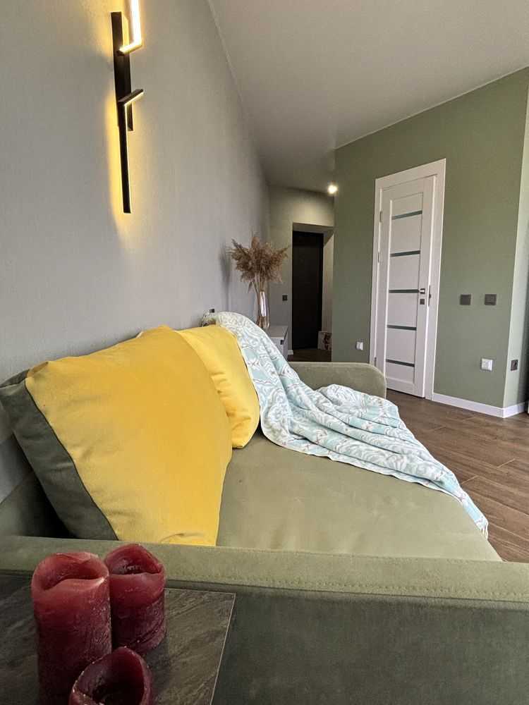 Продаж 1-кімнатної квартири 27 м², Героїв Небесної Сотні просп.