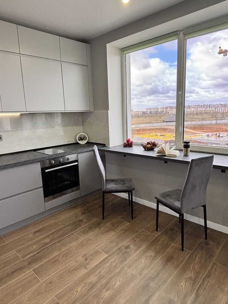 Продаж 1-кімнатної квартири 27 м², Героїв Небесної Сотні просп.