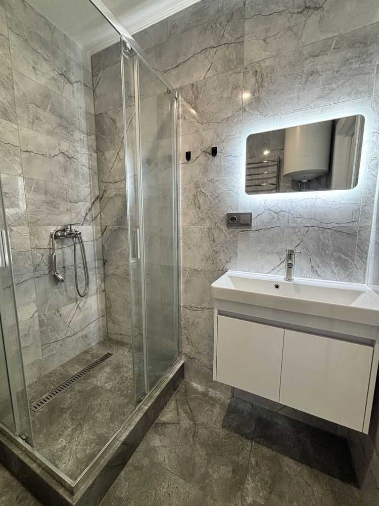 Продаж 1-кімнатної квартири 27 м², Героїв Небесної Сотні просп.