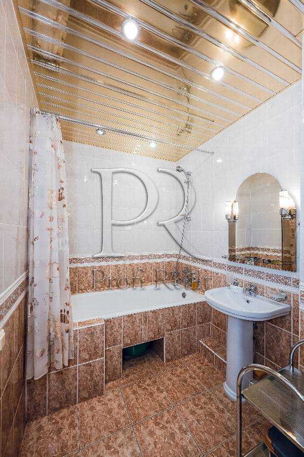 Продаж 2-кімнатної квартири 90 м², Бориса Гмирі вул., 15