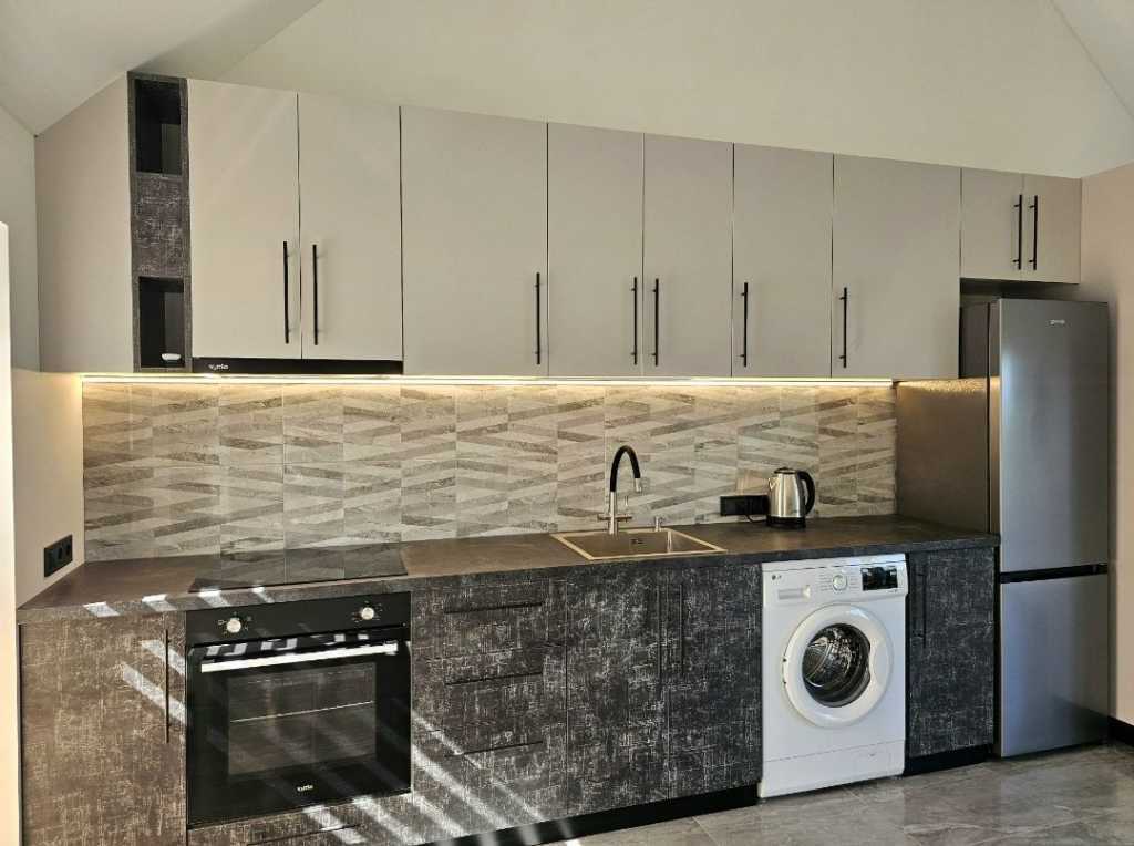 Оренда 2-кімнатної квартири 44 м², Тунельна вул.