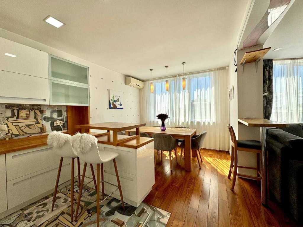 Аренда 3-комнатной квартиры 124 м², Урловская ул., 40