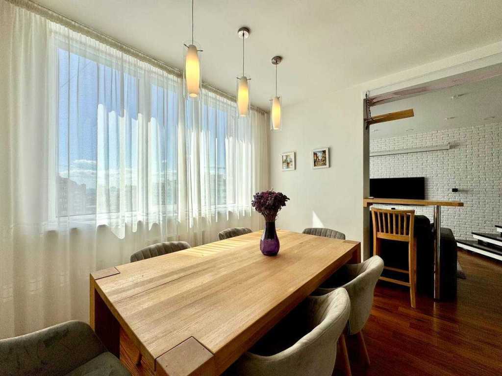 Аренда 3-комнатной квартиры 124 м², Урловская ул., 40