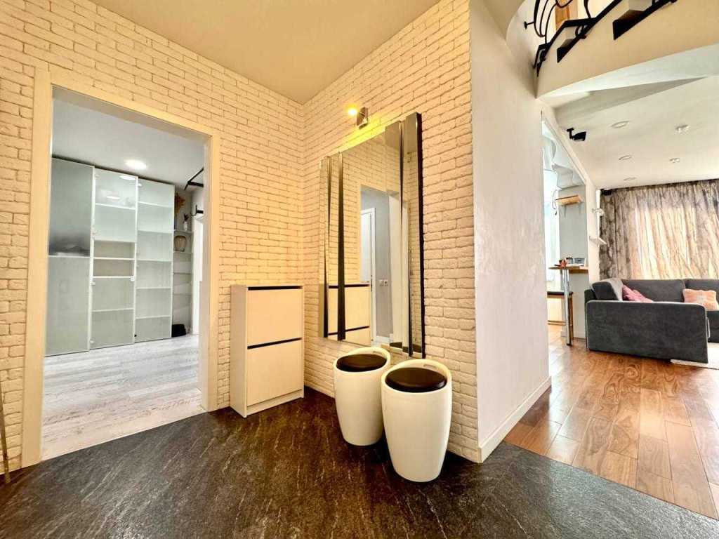 Аренда 3-комнатной квартиры 124 м², Урловская ул., 40