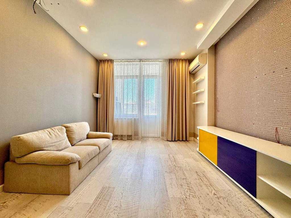 Аренда 3-комнатной квартиры 124 м², Урловская ул., 40