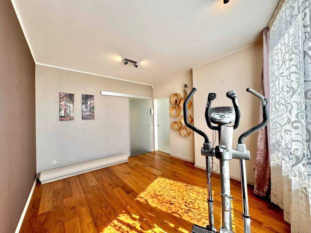 Аренда 3-комнатной квартиры 124 м², Урловская ул., 40