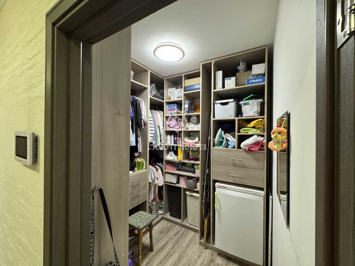 Продаж 3-кімнатної квартири 96.1 м², Білогородська вул., 51/5