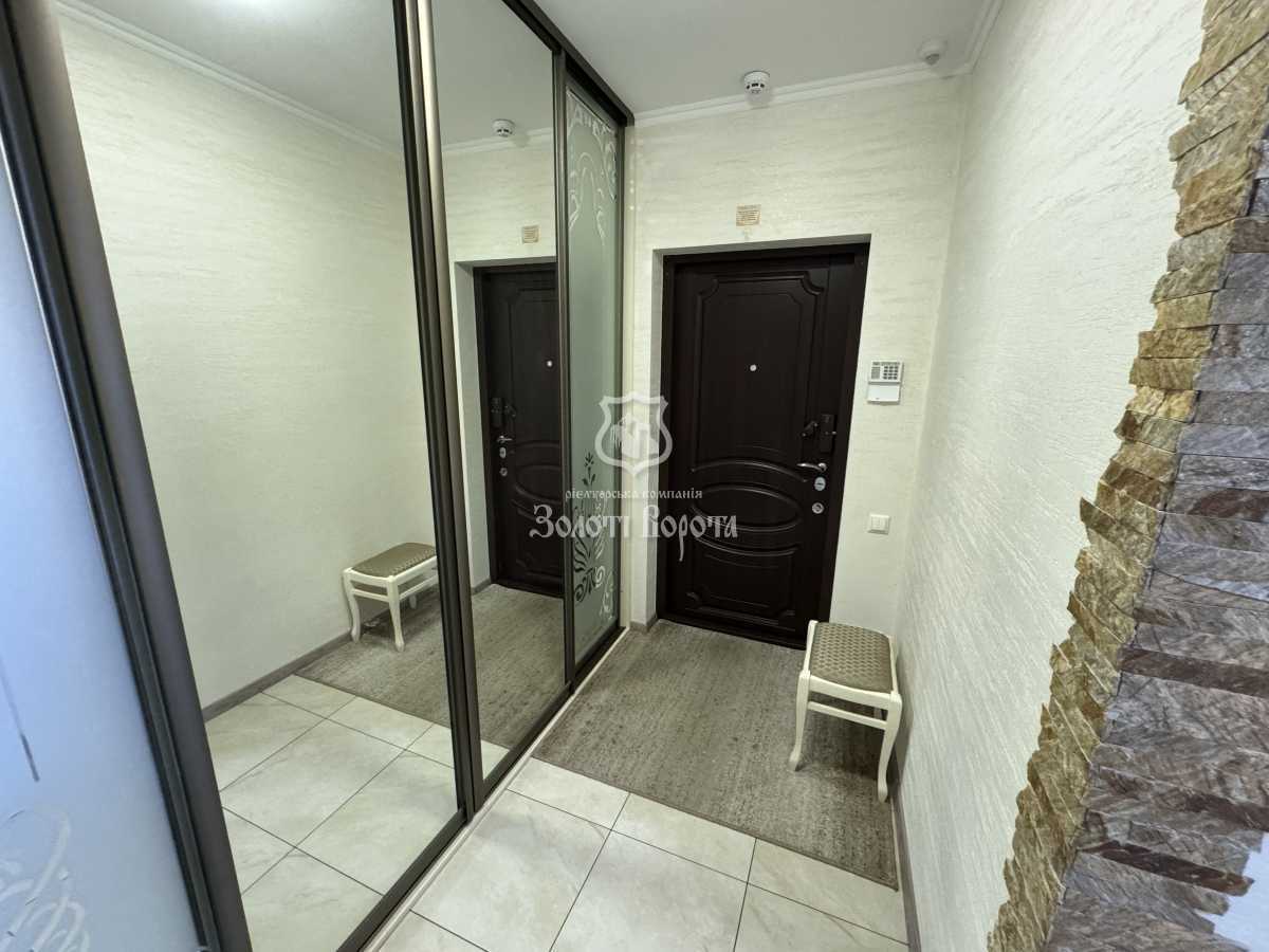 Продаж 3-кімнатної квартири 96.1 м², Білогородська вул., 51/5