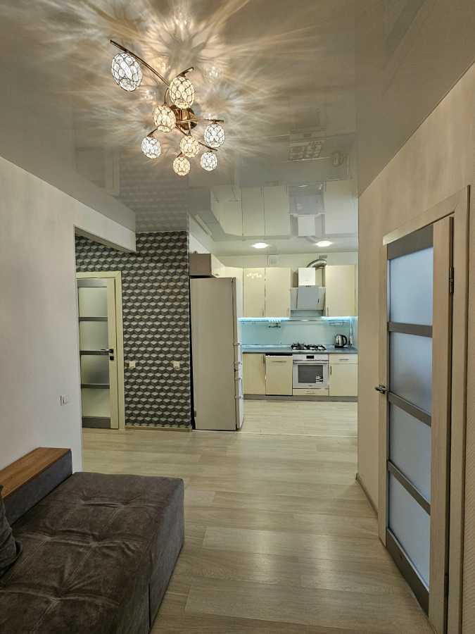 Продаж 1-кімнатної квартири 40 м², Боголюбова вул., 13