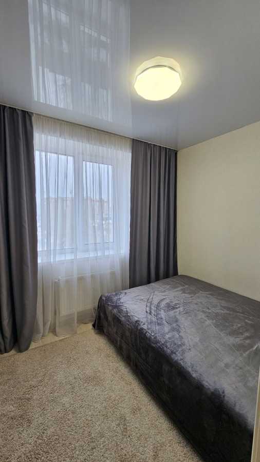 Продаж 1-кімнатної квартири 40 м², Боголюбова вул., 13