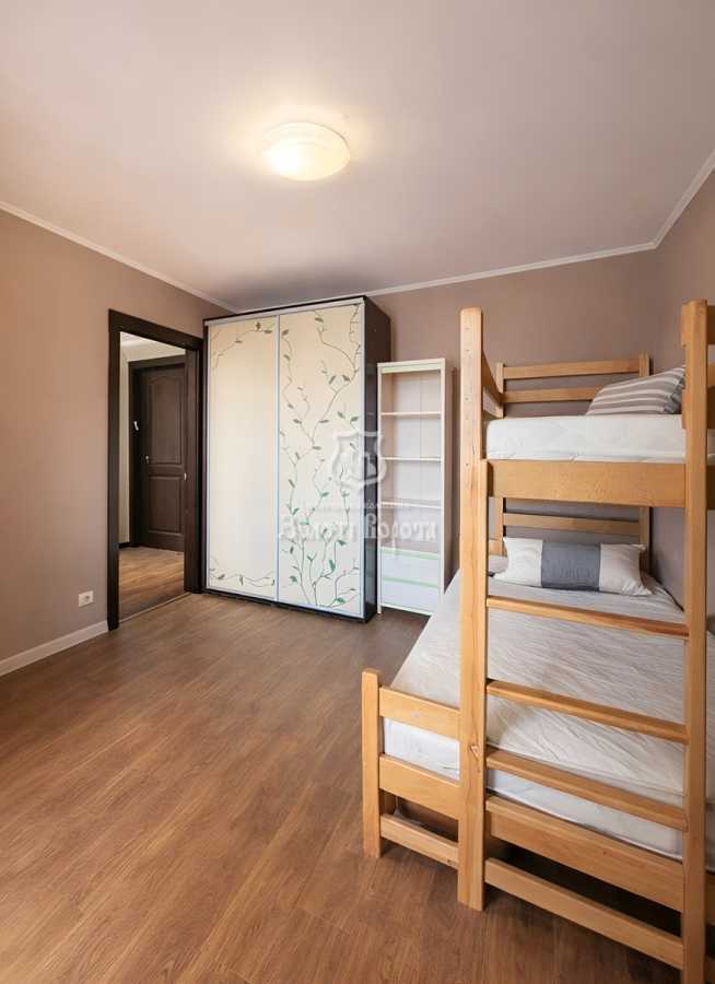 Продаж 2-кімнатної квартири 58 м², Миколи Закревського вул., 13