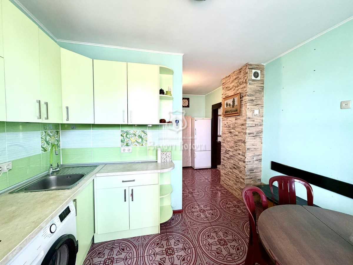 Продаж 2-кімнатної квартири 58 м², Миколи Закревського вул., 13