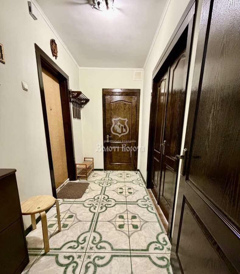 Продаж 2-кімнатної квартири 58 м², Миколи Закревського вул., 13