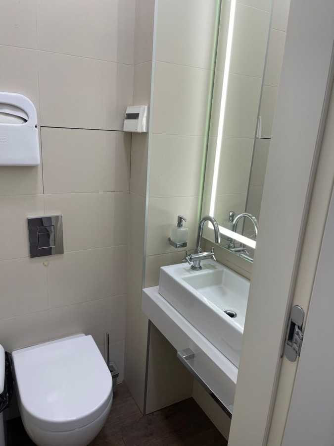 Продаж офісу 110 м², Пушкінська вул., 33