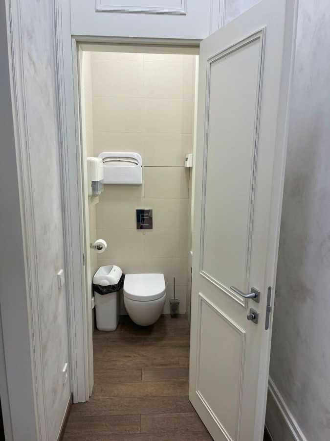 Продаж офісу 110 м², Пушкінська вул., 33