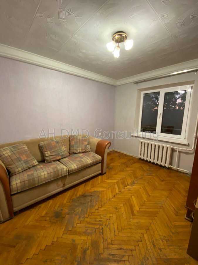 Продажа 2-комнатной квартиры 49.8 м², Зодчих ул., 66