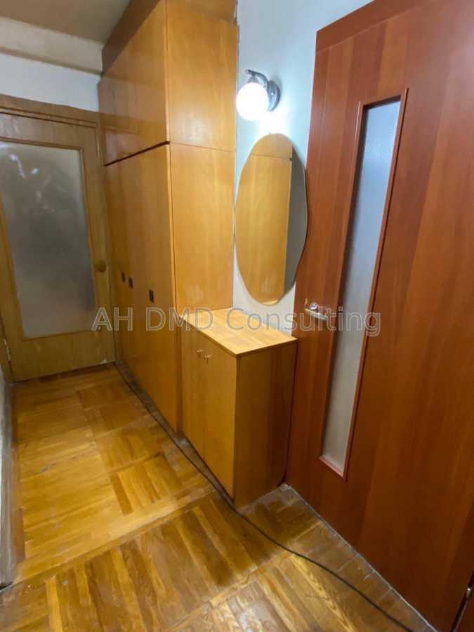 Продажа 2-комнатной квартиры 49.8 м², Зодчих ул., 66