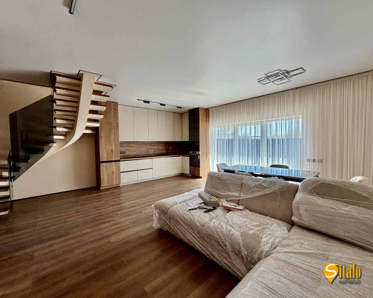 Оренда будинку 130 м², 3-я Озерна вул.