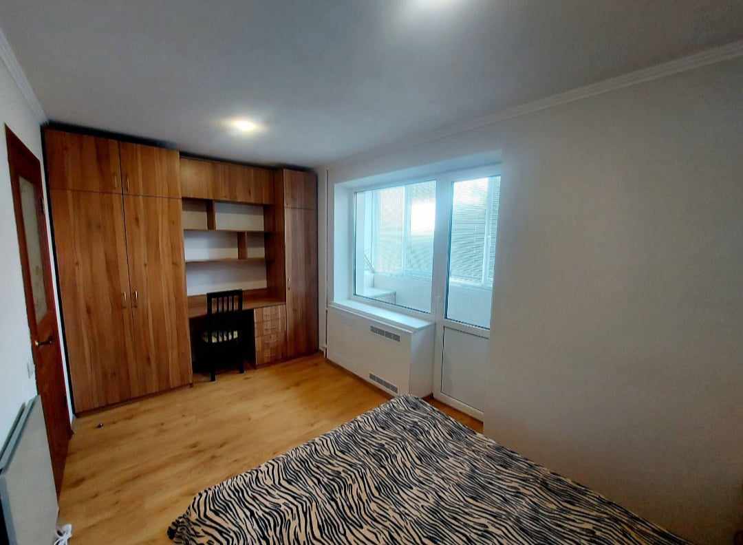 Продаж 2-кімнатної квартири 42 м², Соцмістечко вул.