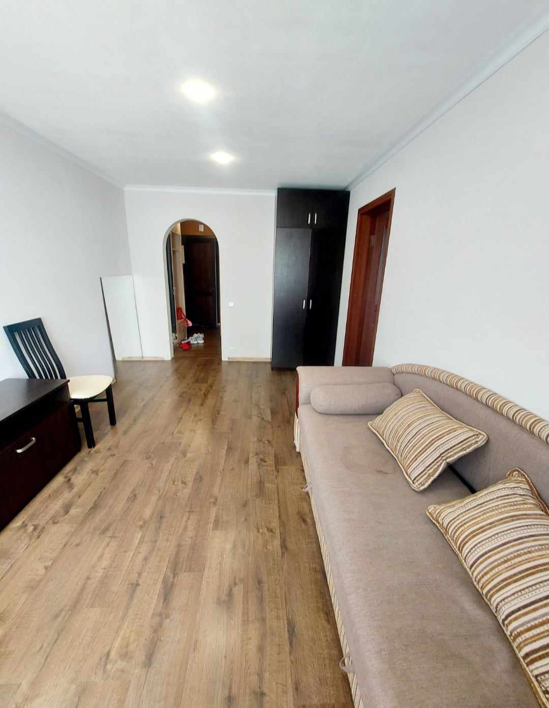 Продаж 2-кімнатної квартири 42 м², Соцмістечко вул.